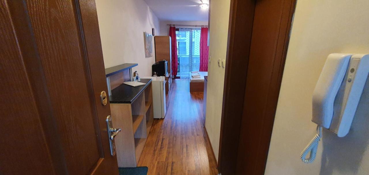 VP Panorama Bay 2 Studio Apartment Sveti Vlas Bagian luar foto