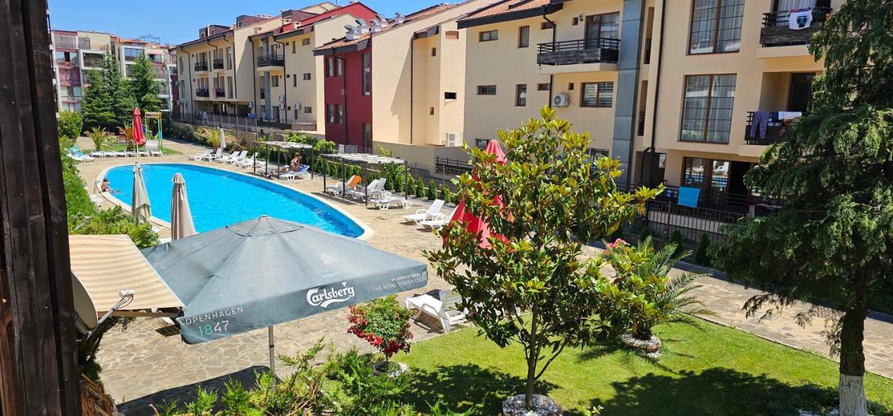 VP Panorama Bay 2 Studio Apartment Sveti Vlas Bagian luar foto